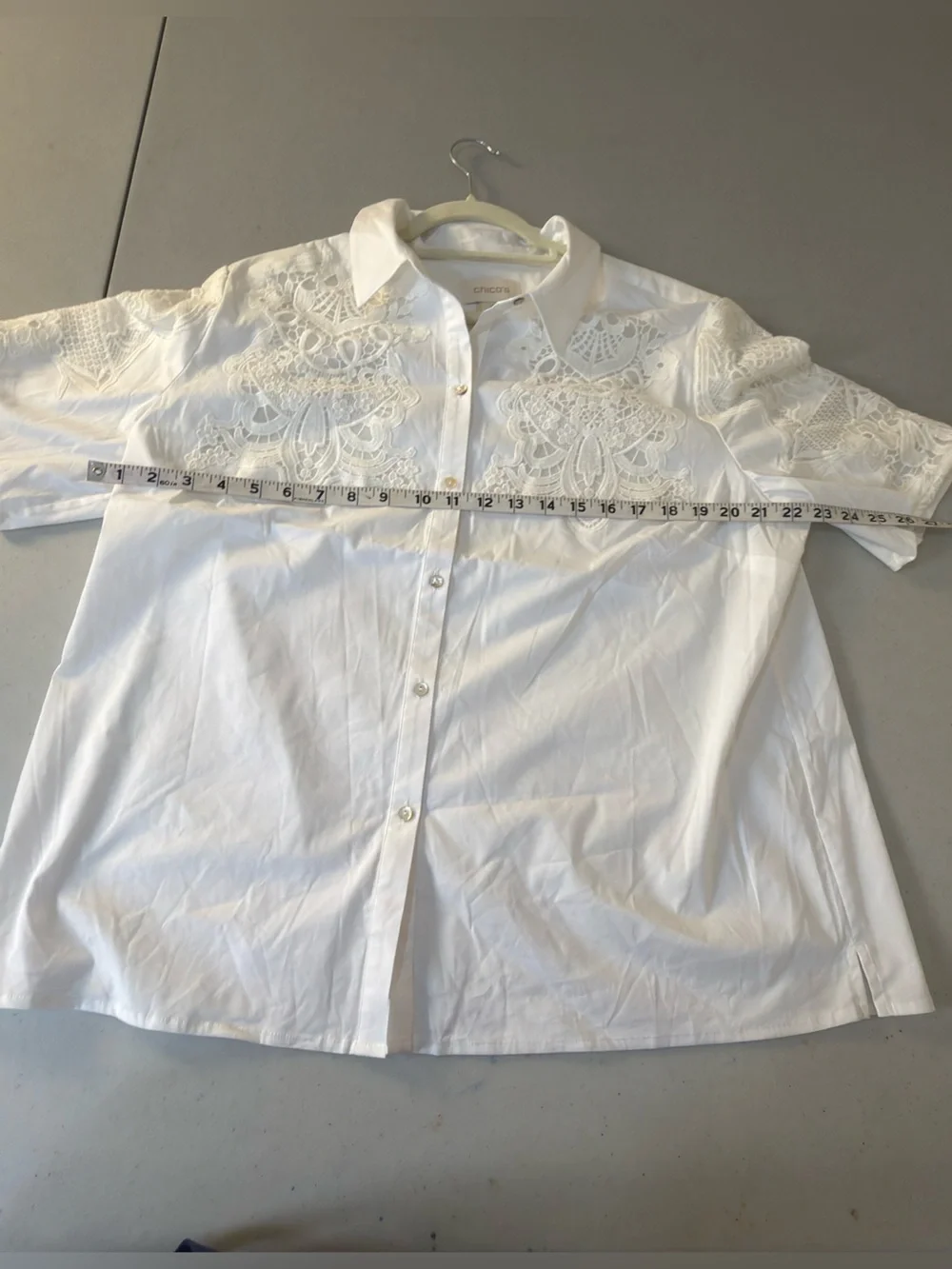 Chicos crisp white
